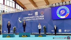 podio foto simone ferraro sfe 4896 copia